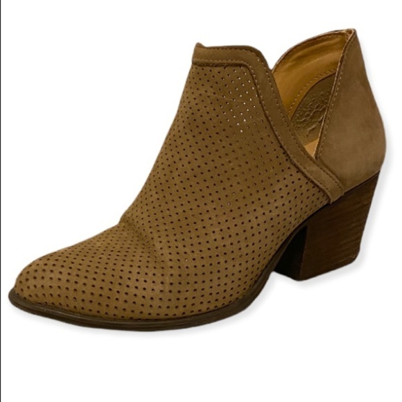 STEVE MADDEN Amerisa Leather Booties Boot Brown Block Heel Sz 8 Taupe Perforated - Picture 2 of 9